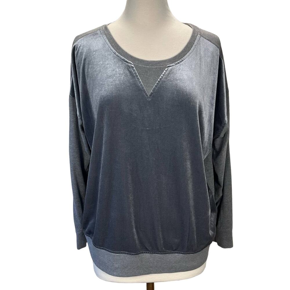 ALFANI |  Gray Long Sleeve Velvet Front‎ Intimates Top